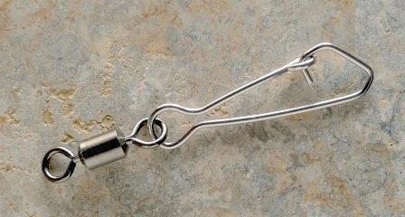 Hooked Snap on Rolling Swivel Hooked Snap on Rolling Swivel